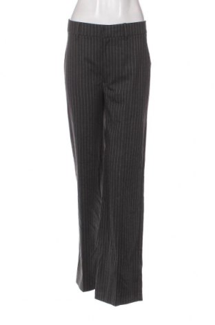 Дамски панталон Pull&Bear, Размер M, Цвят Сив, Цена 13,05 лв.