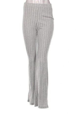 Дамски панталон SHEIN, Размер M, Цвят Сив, Цена 17,60 лв.