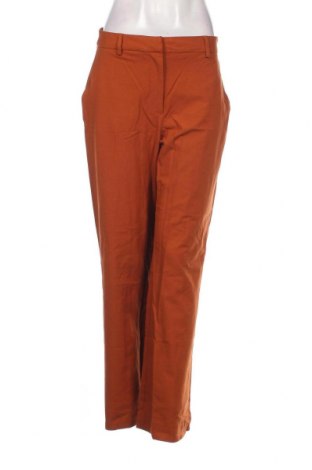 Pantaloni de femei Selected Femme, Mărime M, Culoare Maro, Preț 108,55 Lei
