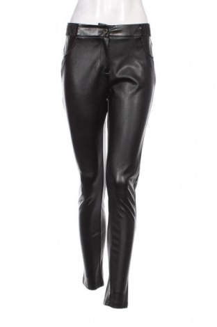 Γυναικείο παντελόνι Silvian Heach, Μέγεθος M, Χρώμα Μαύρο, Τιμή 12,06 €