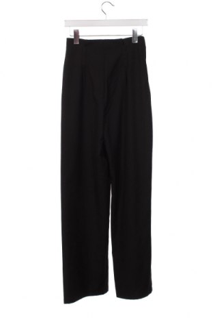 Дамски панталон Sinsay, Размер S, Цвят Черен, Цена 14,80 лв.