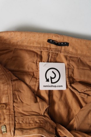 Дамски панталон Sisley, Размер M, Цвят Бежов, Цена 47,90 лв.