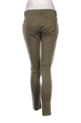 Дамски панталон Stefanel, Размер M, Цвят Зелен, Цена 31,56 лв.