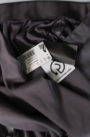 Damenhose Superdry, Größe M, Farbe Grau, Preis 54,64 €