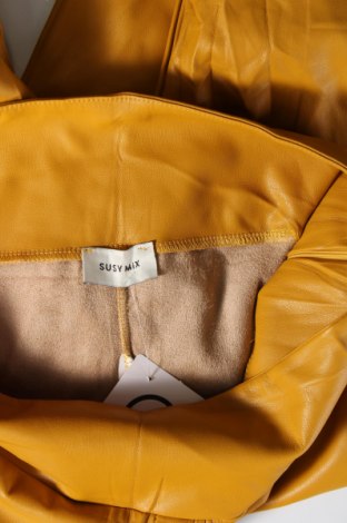 Дамски панталон Susy Mix, Размер M, Цвят Жълт, Цена 29,00 лв.