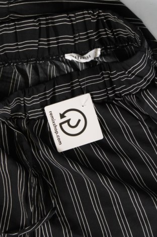 Damenhose Terranova, Größe XS, Farbe Schwarz, Preis 7,12 €