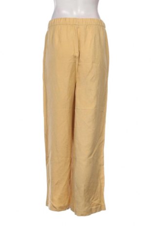 Дамски панталон Tom Tailor, Размер S, Цвят Жълт, Цена 93,00 лв.