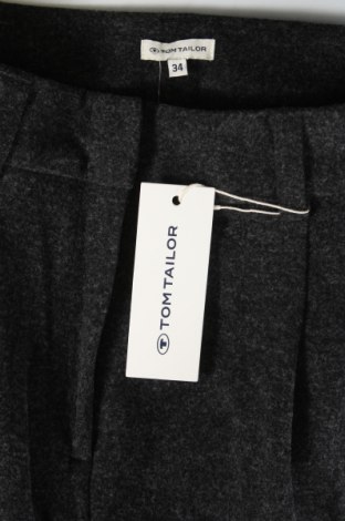 Дамски панталон Tom Tailor, Размер XS, Цвят Сив, Цена 28,83 лв.