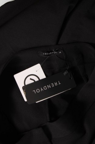 Γυναικείο παντελόνι Trendyol, Μέγεθος M, Χρώμα Μαύρο, Τιμή 47,94 €