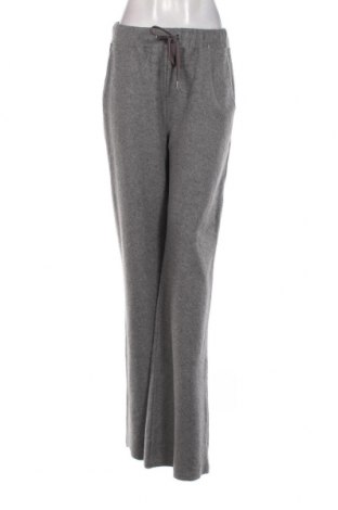 Дамски панталон Trussardi, Размер M, Цвят Сив, Цена 112,20 лв.