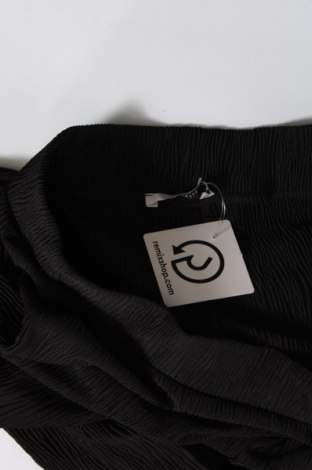 Pantaloni de femei Tu, Mărime M, Culoare Negru, Preț 29,57 Lei