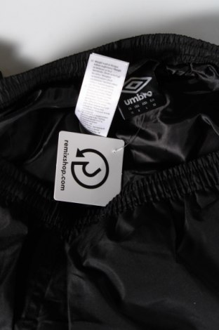Дамски панталон Umbro, Размер M, Цвят Черен, Цена 9,18 лв.