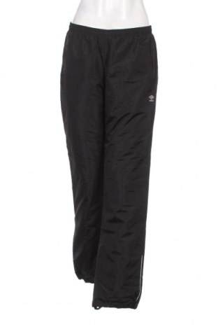 Дамски панталон Umbro, Размер M, Цвят Черен, Цена 9,52 лв.