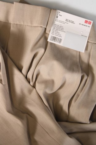 Dámske nohavice Uniqlo, Veľkosť S, Farba Béžová, Cena  19,98 €