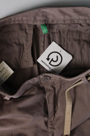 Damskie spodnie United Colors Of Benetton, Rozmiar L, Kolor Beżowy, Cena 63,23 zł