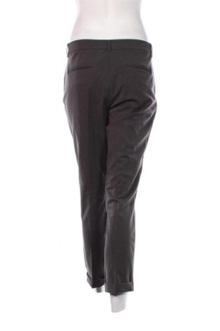 Дамски панталон United Colors Of Benetton, Размер M, Цвят Сив, Цена 41,00 лв.