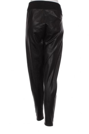 Γυναικείο παντελόνι Urban Classics, Μέγεθος 4XL, Χρώμα Μαύρο, Τιμή 19,45 €