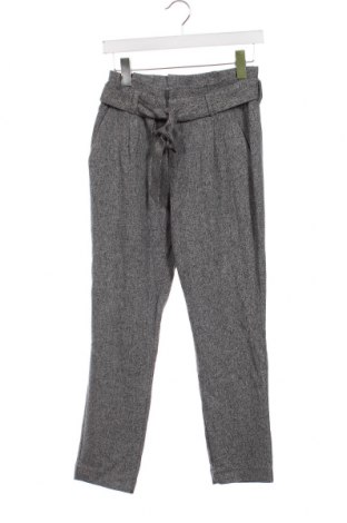 Pantaloni de femei Vero Moda, Mărime XS, Culoare Gri, Preț 15,10 Lei