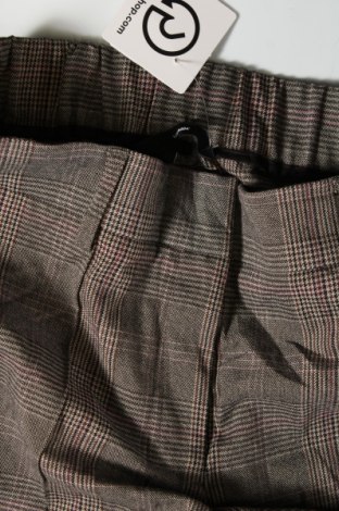 Дамски панталон Vero Moda, Размер M, Цвят Многоцветен, Цена 4,05 лв.