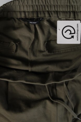 Дамски панталон Vero Moda, Размер L, Цвят Зелен, Цена 12,15 лв.