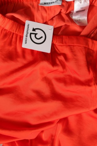 Дамски панталон Weekday, Размер M, Цвят Оранжев, Цена 21,39 лв.