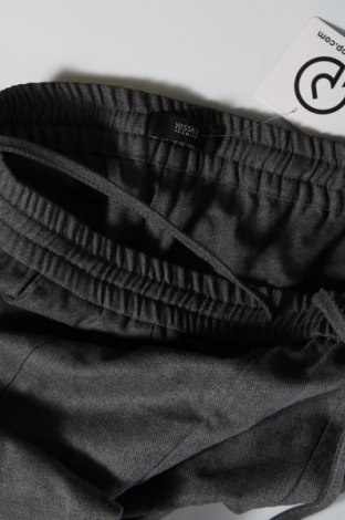Pantaloni de femei Yessica, Mărime M, Culoare Gri, Preț 95,39 Lei