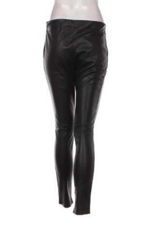 Дамски панталон Yessica, Размер M, Цвят Черен, Цена 9,57 лв.