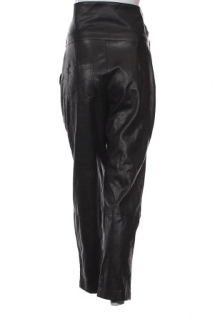 Дамски панталон Young Fabulous & Broke, Размер M, Цвят Черен, Цена 16,35 лв.