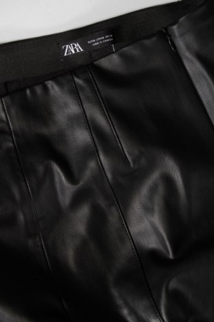 Дамски панталон Zara, Размер M, Цвят Черен, Цена 36,38 лв.