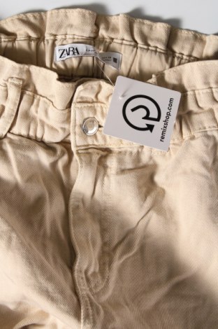 Дамски панталон Zara, Размер M, Цвят Бежов, Цена 27,00 лв.