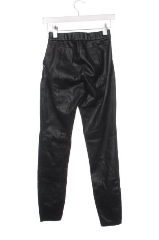 Дамски панталон Zara, Размер S, Цвят Черен, Цена 12,17 лв.