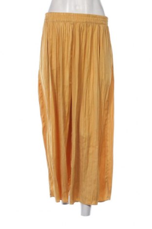 Дамски панталон Zara, Размер M, Цвят Жълт, Цена 29,40 лв.