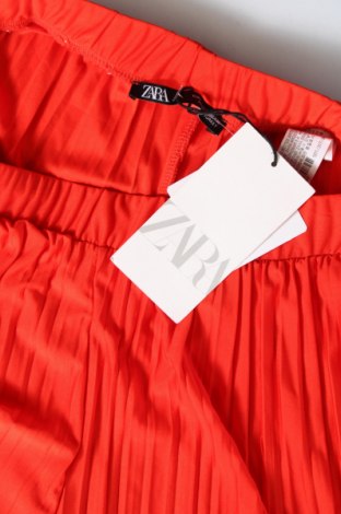 Дамски панталон Zara, Размер L, Цвят Червен, Цена 61,94 лв.