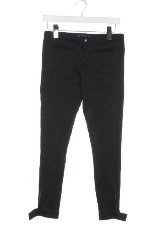 Дамски панталон Zara Trafaluc, Размер S, Цвят Черен, Цена 48,82 лв.