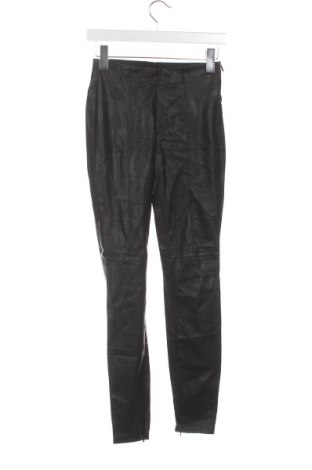 Pantaloni de femei Zara Trafaluc, Mărime S, Culoare Negru, Preț 11,55 Lei