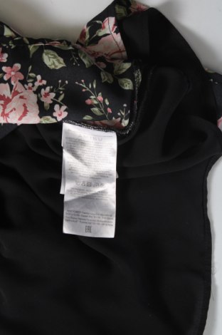 Γυναικείο αμάνικο μπλουζάκι Amisu, Μέγεθος XS, Χρώμα Μαύρο, Τιμή 2,00 €