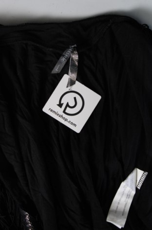 Γυναικείο αμάνικο μπλουζάκι Bershka, Μέγεθος S, Χρώμα Μαύρο, Τιμή 7,00 €