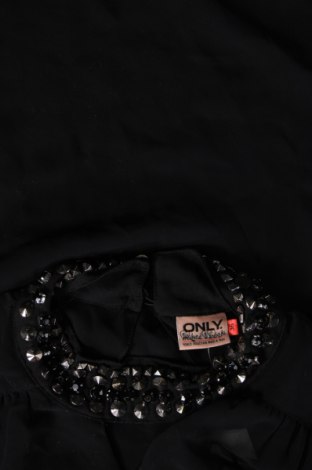 Γυναικείο αμάνικο μπλουζάκι ONLY, Μέγεθος S, Χρώμα Μαύρο, Τιμή 2,66 €