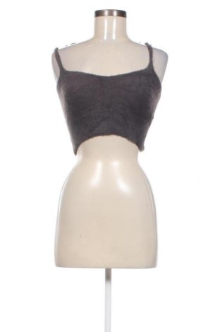 Γυναικείο αμάνικο μπλουζάκι Pull&Bear, Μέγεθος XS, Χρώμα Γκρί, Τιμή 2,57 €