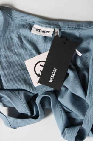 Γυναικείο αμάνικο μπλουζάκι Weekday, Μέγεθος XL, Χρώμα Μπλέ, Τιμή 12,37 €