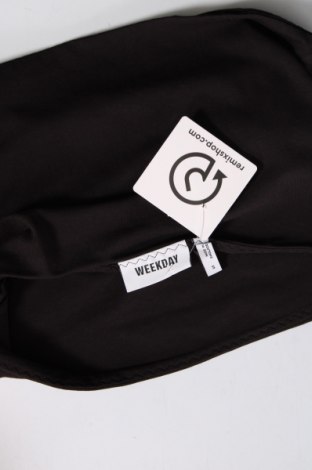 Γυναικείο αμάνικο μπλουζάκι Weekday, Μέγεθος S, Χρώμα Μαύρο, Τιμή 8,41 €