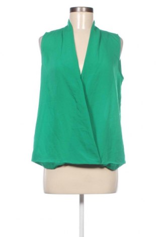 Γυναικείο αμάνικο μπλουζάκι Yorn, Μέγεθος M, Χρώμα Πράσινο, Τιμή 3,19 €