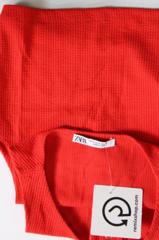 Tricou de damă Zara, Mărime S, Culoare Roșu, Preț 36,18 Lei