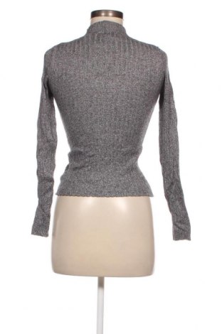 Дамски пуловер Bershka, Размер M, Цвят Сив, Цена 8,12 лв.