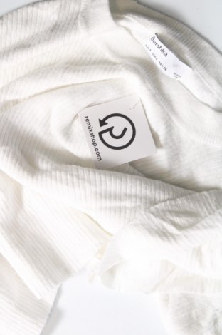 Дамски пуловер Bershka, Размер S, Цвят Бял, Цена 8,99 лв.