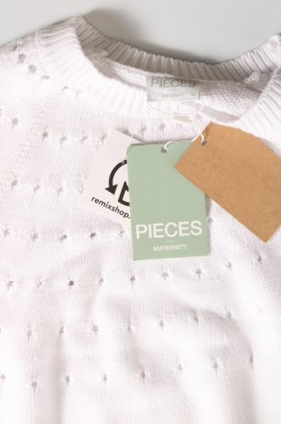 Γυναικείο πουλόβερ Pieces, Μέγεθος M, Χρώμα Λευκό, Τιμή 31,96 €