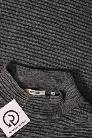 Дамски пуловер Rich & Royal, Размер XS, Цвят Сив, Цена 33,48 лв.