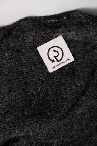 Дамски пуловер Rut & Circle, Размер XL, Цвят Сив, Цена 13,53 лв.
