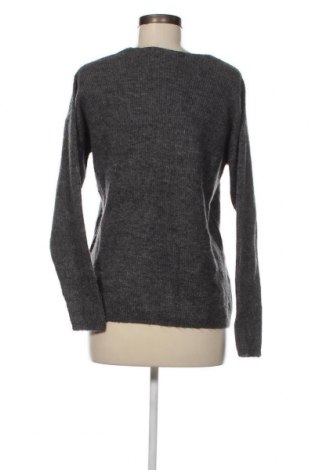 Дамски пуловер Vero Moda, Размер XS, Цвят Сив, Цена 9,45 лв.