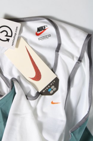 Дамски спортен топ Nike, Размер XL, Цвят Бял, Цена 77,00 лв.